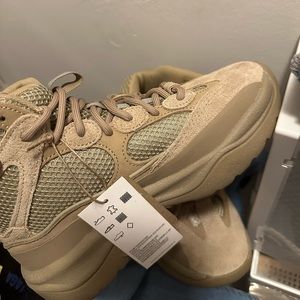 COPY - Yeezy desert boots
